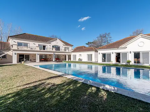 Casa en Venta en El Trébol, USD 750.000