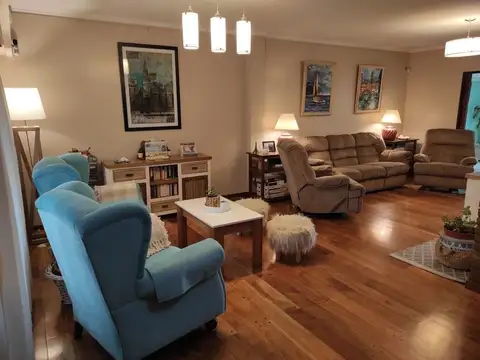Casa en Venta en Ramos Mejía Sur, USD 350.000