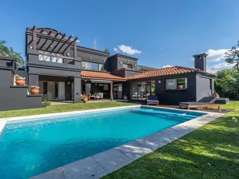 Excelente casa de 4 ambientes en barrio la Alameda, Nordelta