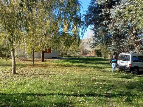 (A TERMINAR) QUINTA EN RIO DE LA PLATA AL 2600 - LOTE DE 2900 M2 QUINCHO CON DORMITORIO Y BAÑO