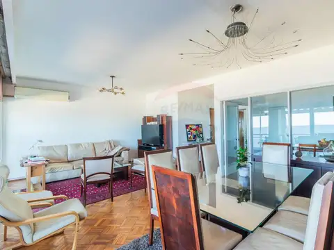 Departamento en Venta de 4 dormitorios