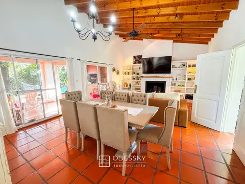 Casa en Venta en El Palomar, USD 160.000