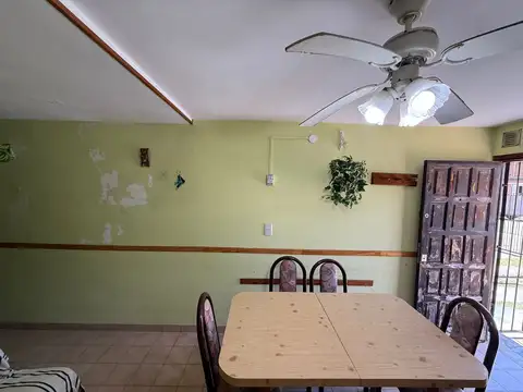Depto Tipo Casa en Venta de 4 ambientes