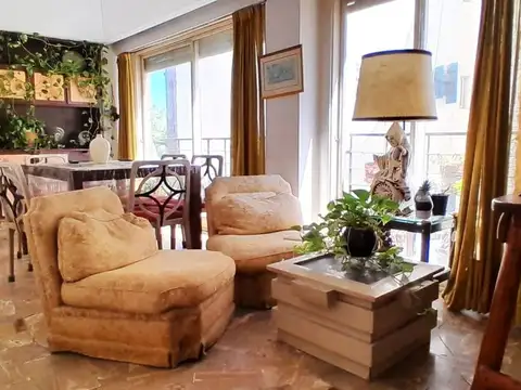 Departamento en Venta de 5 ambientes