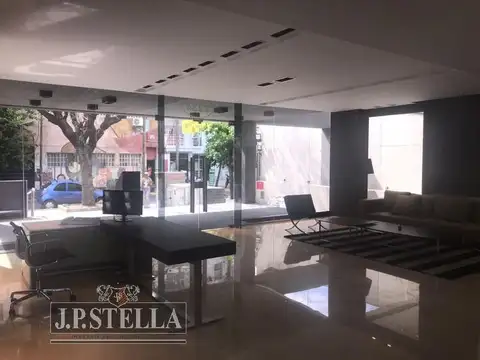 Oficina en Venta con 1 cochera