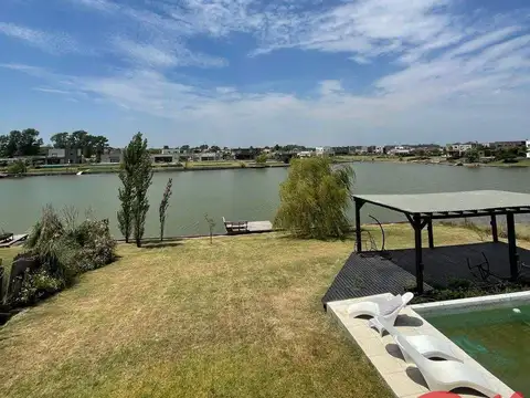 Casa en Venta en San Sebastian, USD 320.000