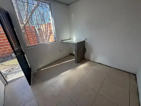 Depto Tipo Casa en Alquiler de 1 dormitorio