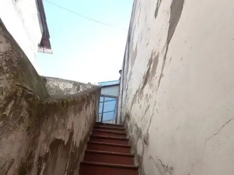 Depto Tipo Casa en Venta 48 años