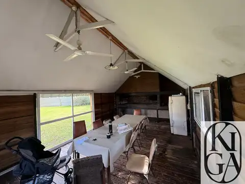 Casa en Venta con 4 cocheras