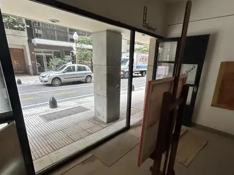 Suipacha 1216 "UNICO" LOCAL 101 M2 EN UNA PLANTA/TODO DESTINO