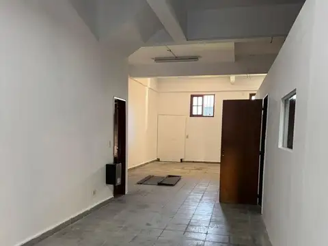 Galpon en Alquiler en Villa Adelina, $ 1.300.000