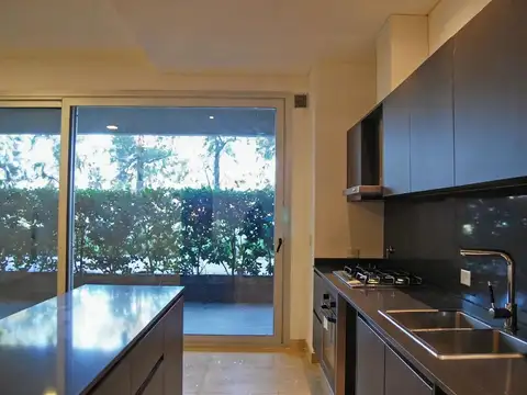 Departamento 3 ambientes con 3 baños