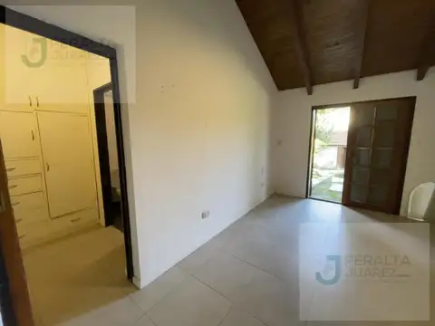 Exclusiva Casa en Venta - Parque Avalos
