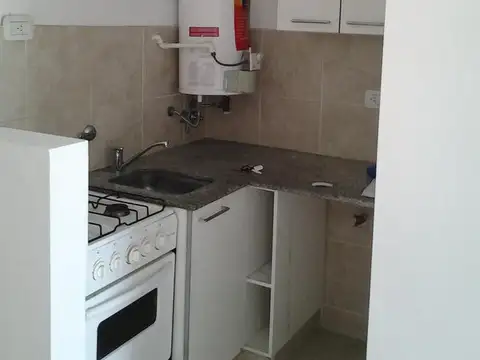 SAN JUAN AL 3000 ALQUILER MONOAMBIENTE EN ROSARIO BARRIO LOURDES