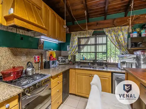 Casa en venta en barrio El Cazador Escobar de 6 ambientes con pileta y quincho 3 dormitporios 6 amb
