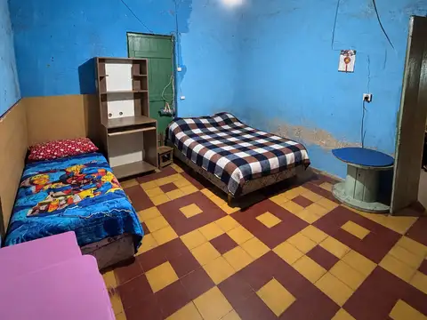 Casa 4 ambientes con 1 baño