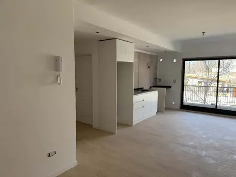 Departamento 2 amb., a estrenar, balcon.