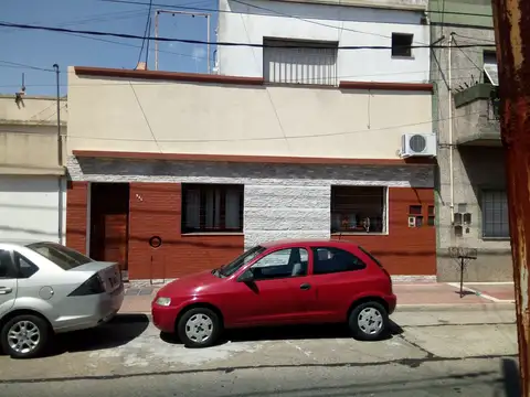 Lindo PH sin expensas con terraza propia en uno de los barrios mas exclusivos de Avellaneda