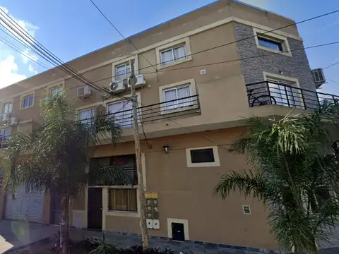 DEPARTAMENTO DOS AMB AL FTE CON BALCON ENTRADA INDEPENDIENTE