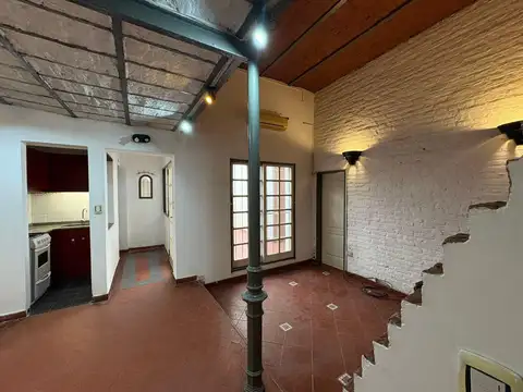 Depto Tipo Casa 3 ambientes con 1 baño