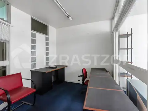 Oficina en Monserrat