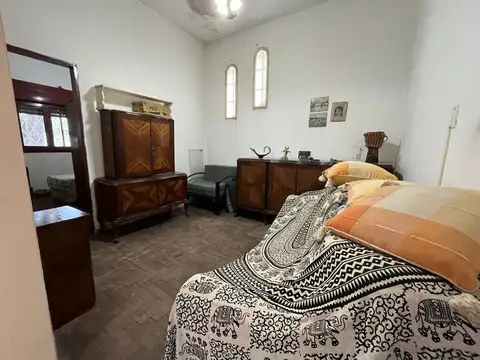 Depto Tipo Casa en Venta 70 años