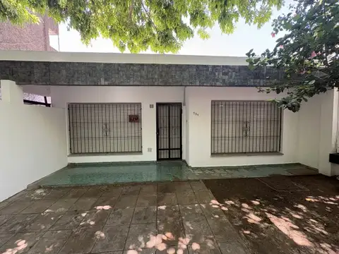 Casa en Alquiler de 2 dormitorios