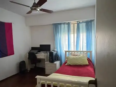 Departamento 2 Dormitorios mas comodin .Zona Parque España