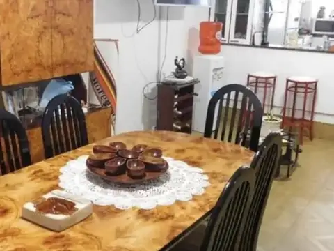 General González Balcarce 1476