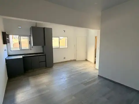 Depto Tipo Casa en Venta de 2 ambientes