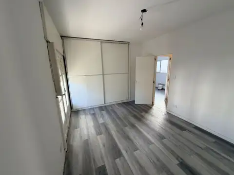 Depto Tipo Casa en Venta en Villa Devoto, USD 135.000