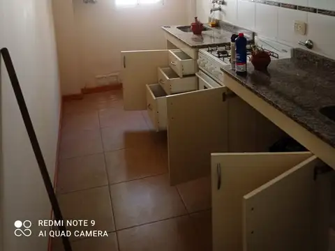 Oficina en Alquiler con 1 cochera