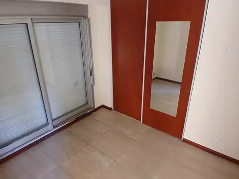 Depto Tipo Casa 4 ambientes con 2 baños