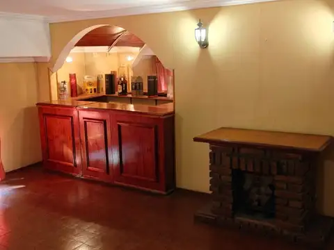 Depto Tipo Casa en Venta en El Palomar, USD 120.000