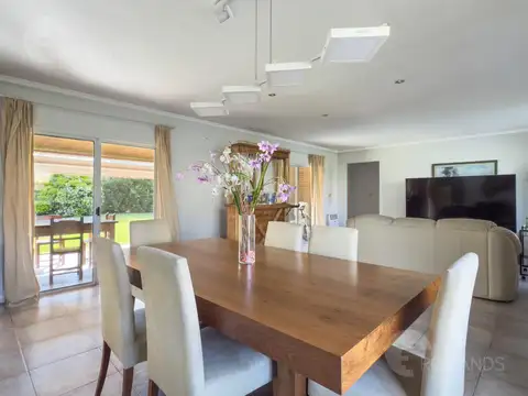 Casa en Venta al Oeste