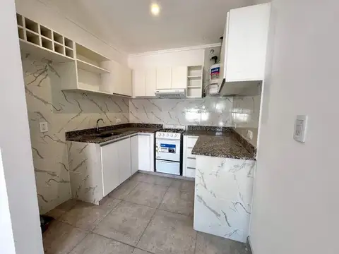 Depto Tipo Casa en Venta de 3 ambientes