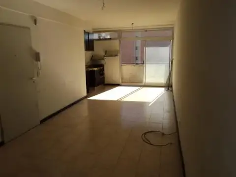 Departamento en Venta en Parque Chacabuco, USD 61.000