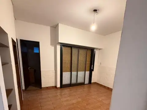 Depto Tipo Casa en Alquiler de 2 dormitorios