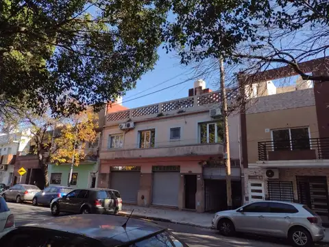 PROPIEDAD EN BLOCK VARIOS USOS 