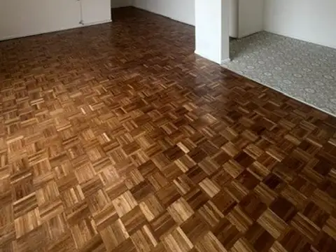 Oficina 3 ambientes con 1 baño