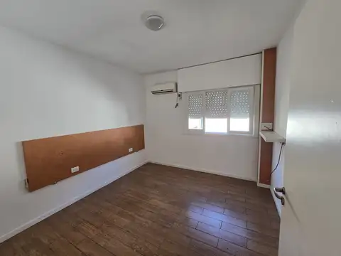 Zapiola 200