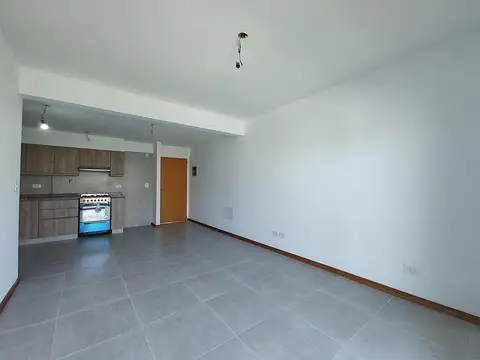 Departamento en Altos de Maschwitz - 2 AMB con Jardín