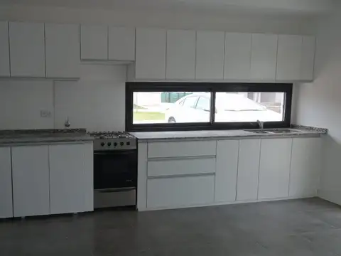 Casa en Venta al Este