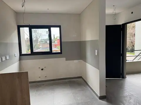 Casa 3 ambientes con 1 baño