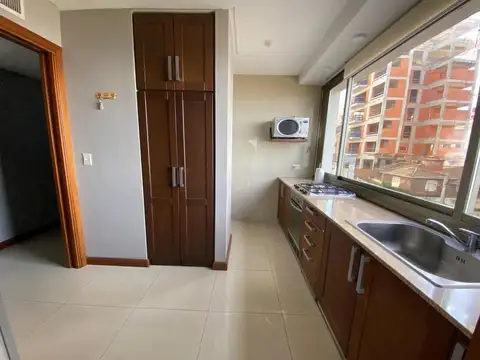 Departamento en Alquiler Temporal con 1 cocheras