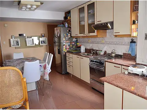 Departamento en Venta con 2 cocheras
