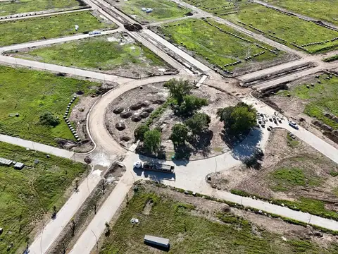 Venta de lotes en Villa Amelia barrio abierto Neander