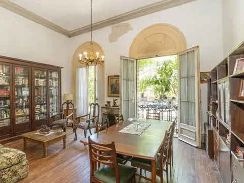 PH 4 AMBIENTES EN VENTA LA BOCA FRENTE DOS BAÑOS