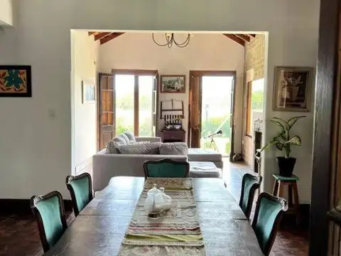 Casa en Alquiler en Mercedes, USD 2.500