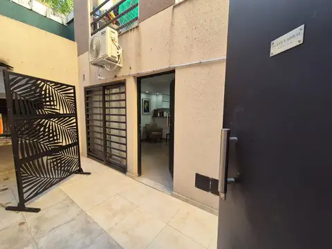 Depto Tipo Casa en Venta de 2 ambientes
